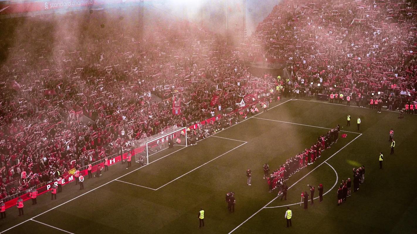 NBA：雄鹿再取关键胜利 字母哥率队登榜首（NBA：雄鹿再取关键一胜 字母哥带队升至榜首）