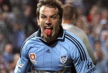 曼联问题重重：阿莫林的直白分析（阿莫林直指曼联困局：问题层出不穷）