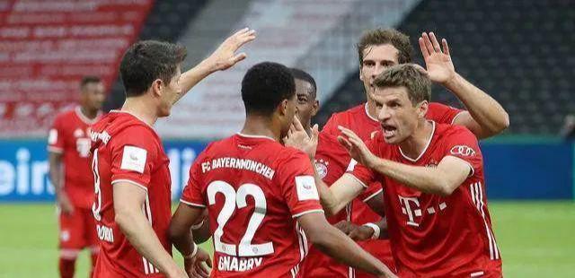 抢人！前阿根廷主帅：我用了一场友谊赛阻止梅西替西班牙效力（前阿根廷主帅自述：一场友谊赛让梅西彻底无缘西班牙队）