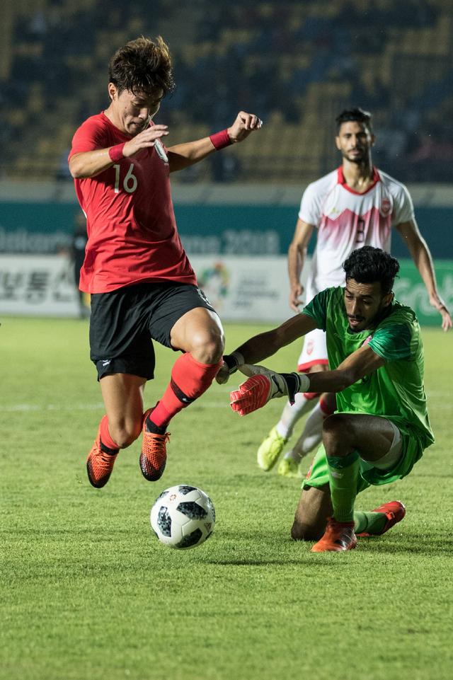 东体：申花有3名外援合同到期，与广岛一战是最后机遇（东体：申花三外援合同将满 对广岛之战或为最后机会）