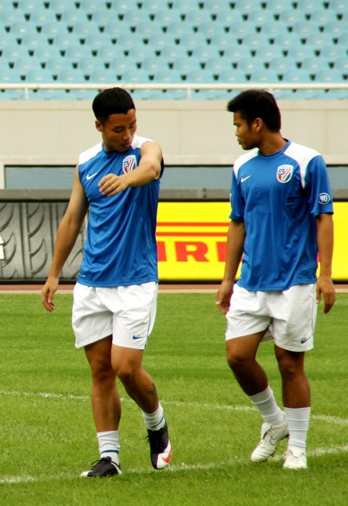 卡洛斯-奥古斯托：我还需要提高，这样才能为国家队做好准备（卡洛斯-奥古斯托：我必须不断提升，才能为国家队充分准备）