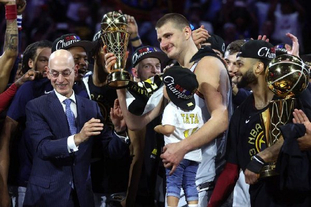 AC米兰中场拉比奥在接受《米兰体育报》采访时谈到...（拉比奥接受《米兰体育报》专访：AC米兰中场谈及……）