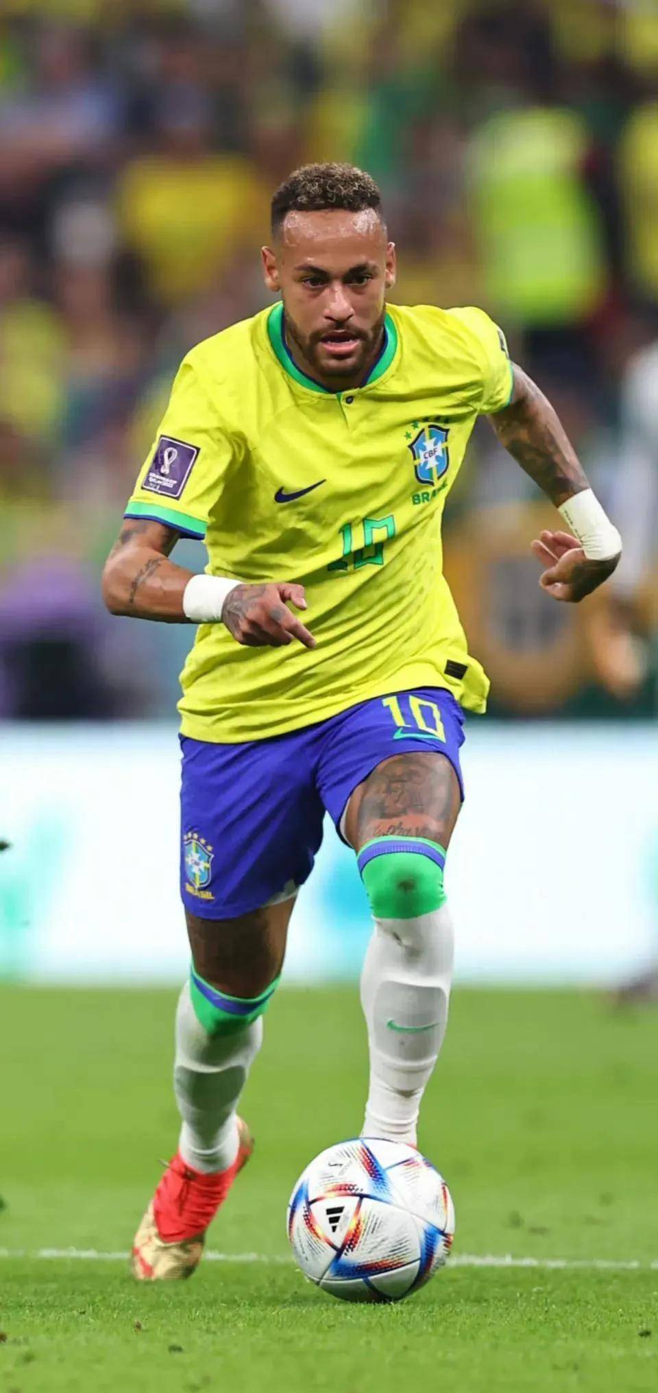 官方：曼奇尼出任卡塔尔萨德主帅，双方签约两个半赛季（官宣：曼奇尼执掌卡塔尔阿尔萨德，合同期两个半赛季）